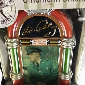 Elvis ornament plays I’ll be home for Christmas
